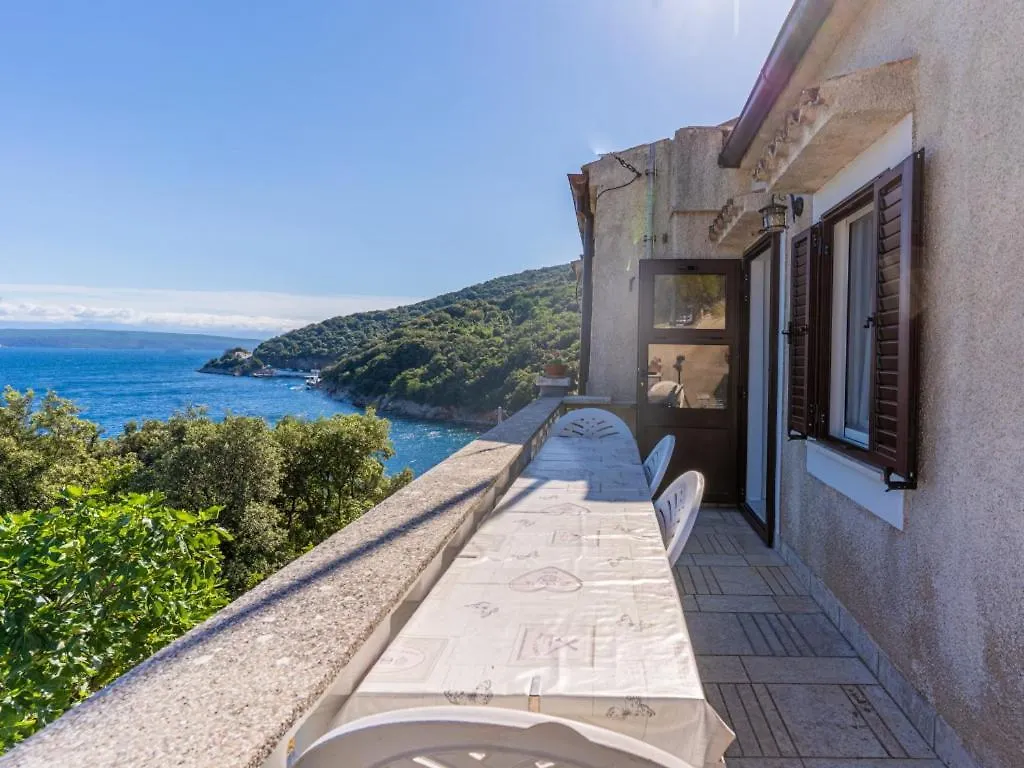 Merag Sunrise Apartment Cres